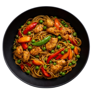 Nouilles sautées au poulet et légumes croquants